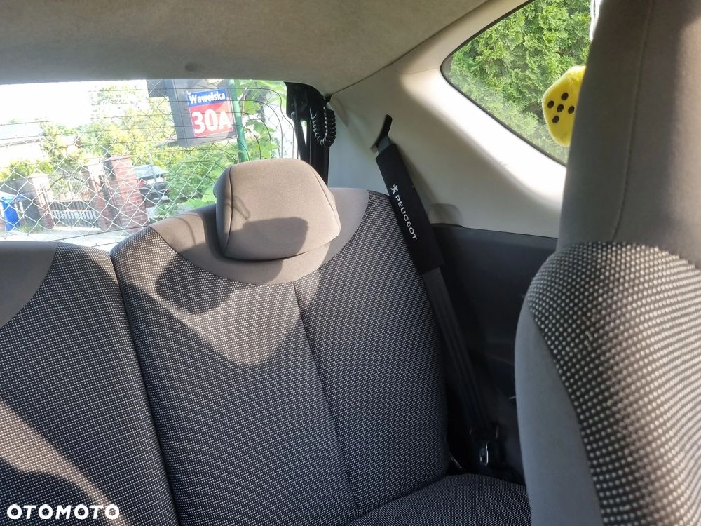 Peugeot 107 1.0 Happy - 8