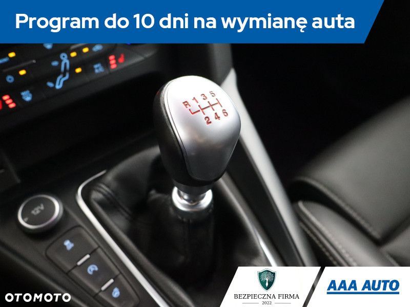 Ford Focus SW - 20