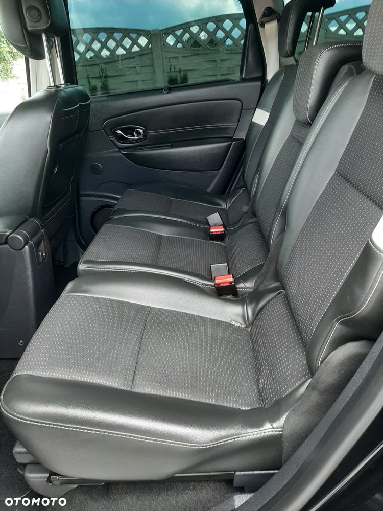 Renault Scenic dCi 130 FAP Start & Stop Bose Edition - 19