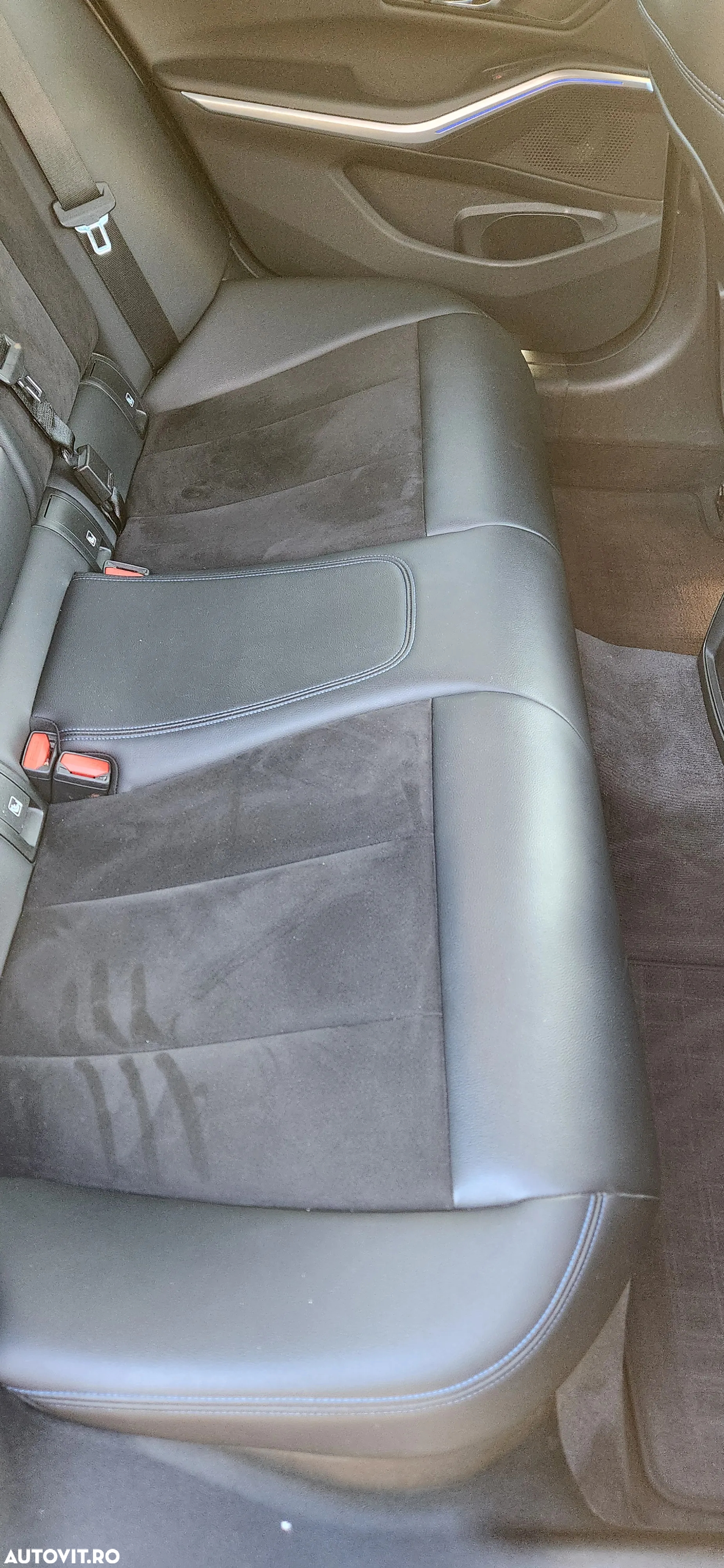 BMW Seria 3 320d xDrive AT MHEV - 22