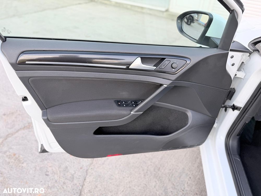 Volkswagen Golf 1.4 TSI BlueMotion Technology Highline - 11