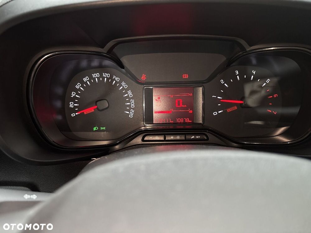 Toyota PROACE CITY - 13