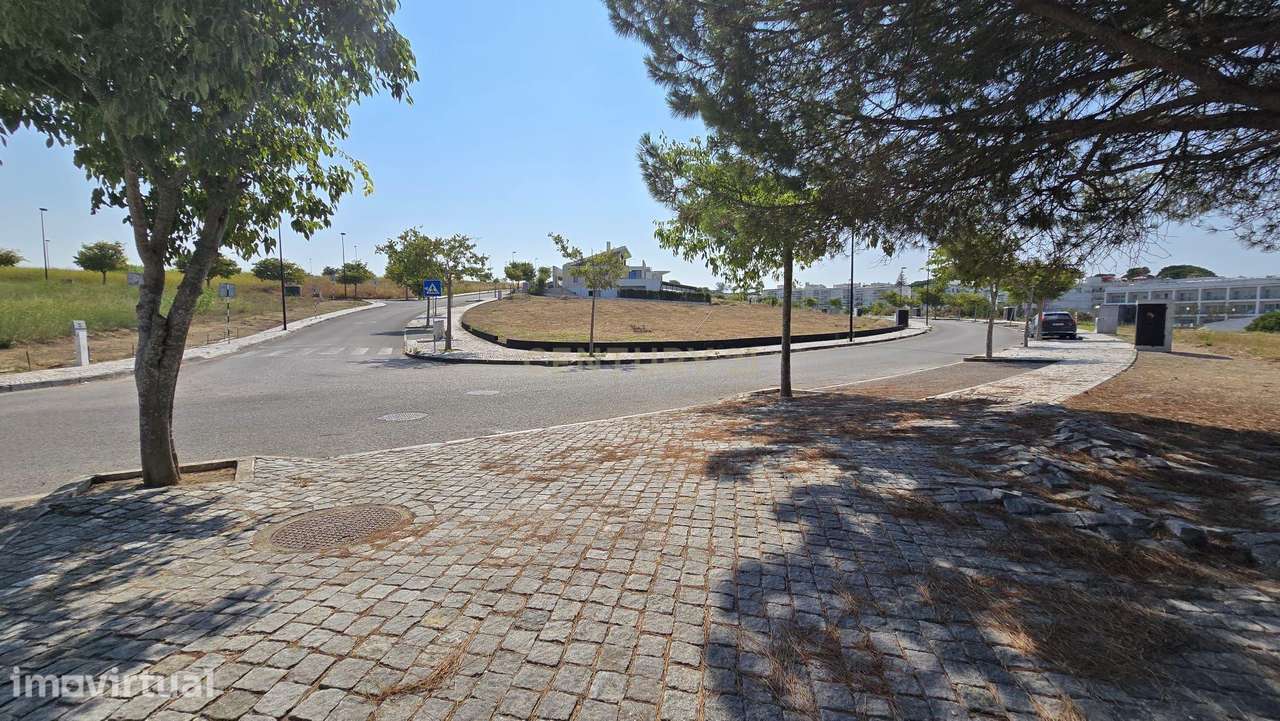 710 m² de Exclusividade num Novo Condomínio na Aldeia dos Capuchos. - Grande imagem: 5/37