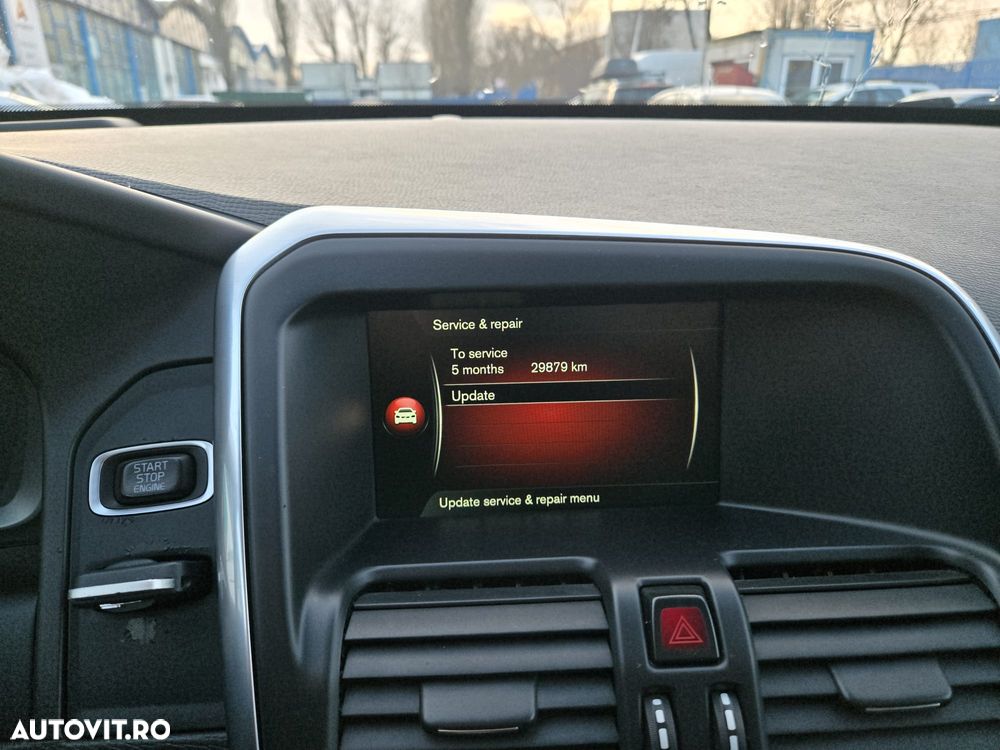 Volvo XC 60 D4 VEA Start-Stop R-Design - 11