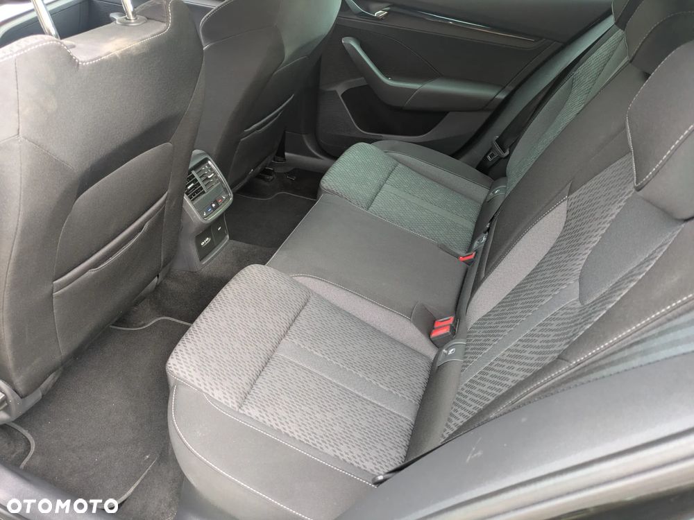 Skoda Octavia 2.0 TDI DSG Clever - 21