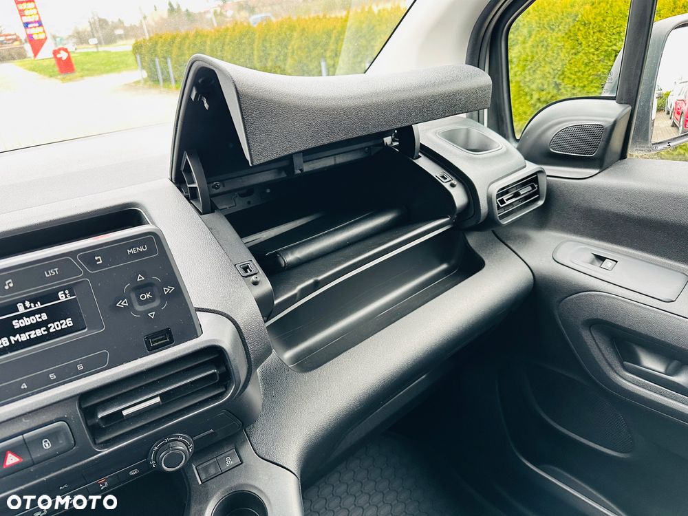 Toyota Proace City 1.5 D-4D  2,3t Active - 30