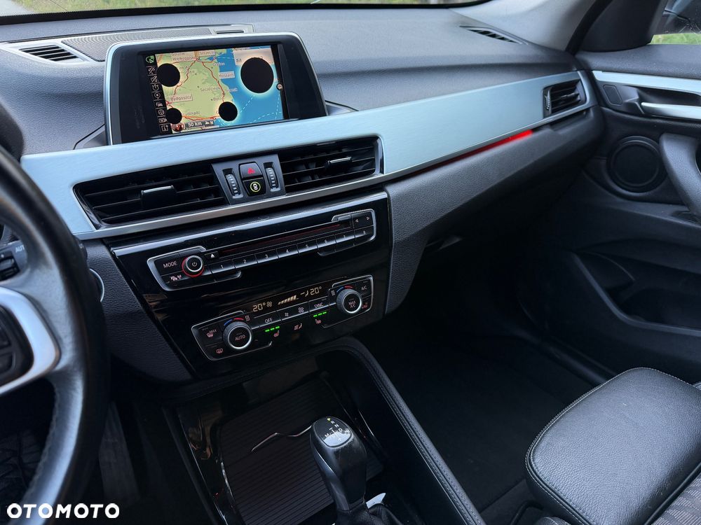 BMW X1 xDrive18d xLine sport - 8