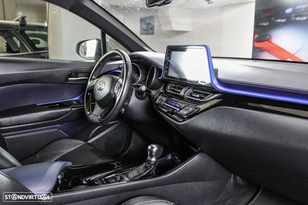 Toyota C-HR 1.8 HSD Comfort+P.Style - 28