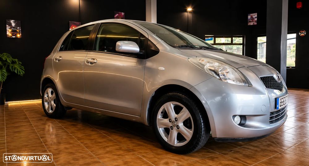Toyota Yaris 1.0 VVT-i AC - 5