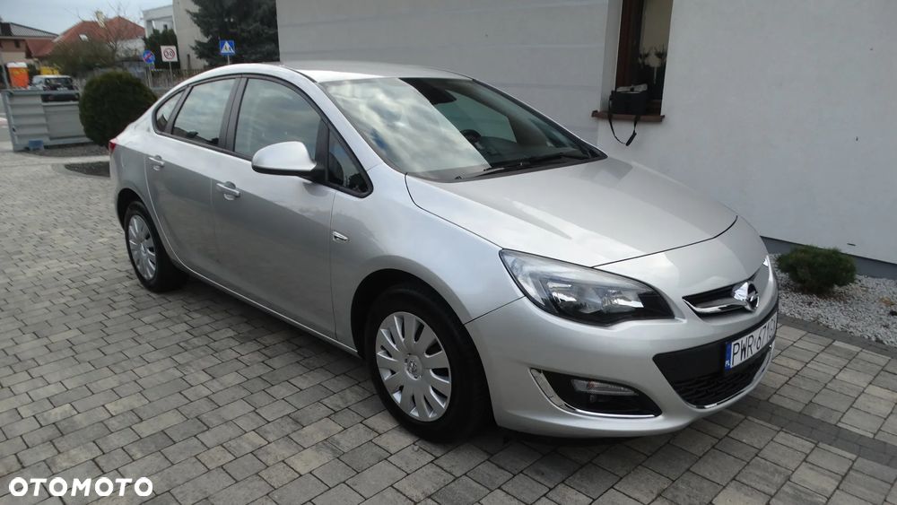Opel Astra 1.4 T Enjoy - 3