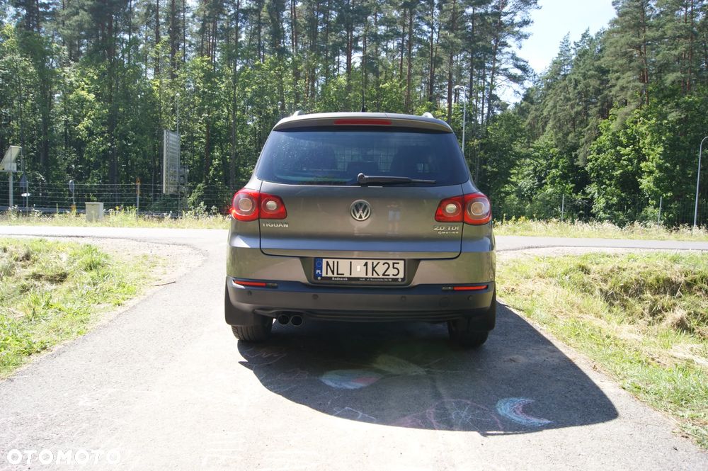 Volkswagen Tiguan - 5