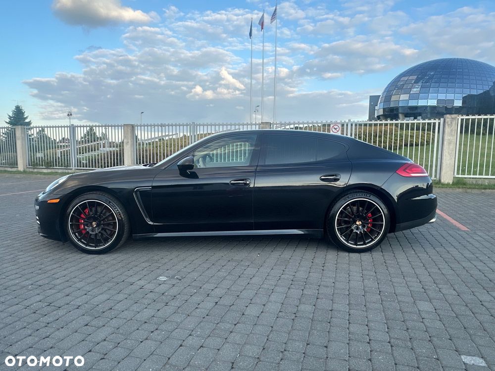 Porsche Panamera PDK Platinum Edition - 8
