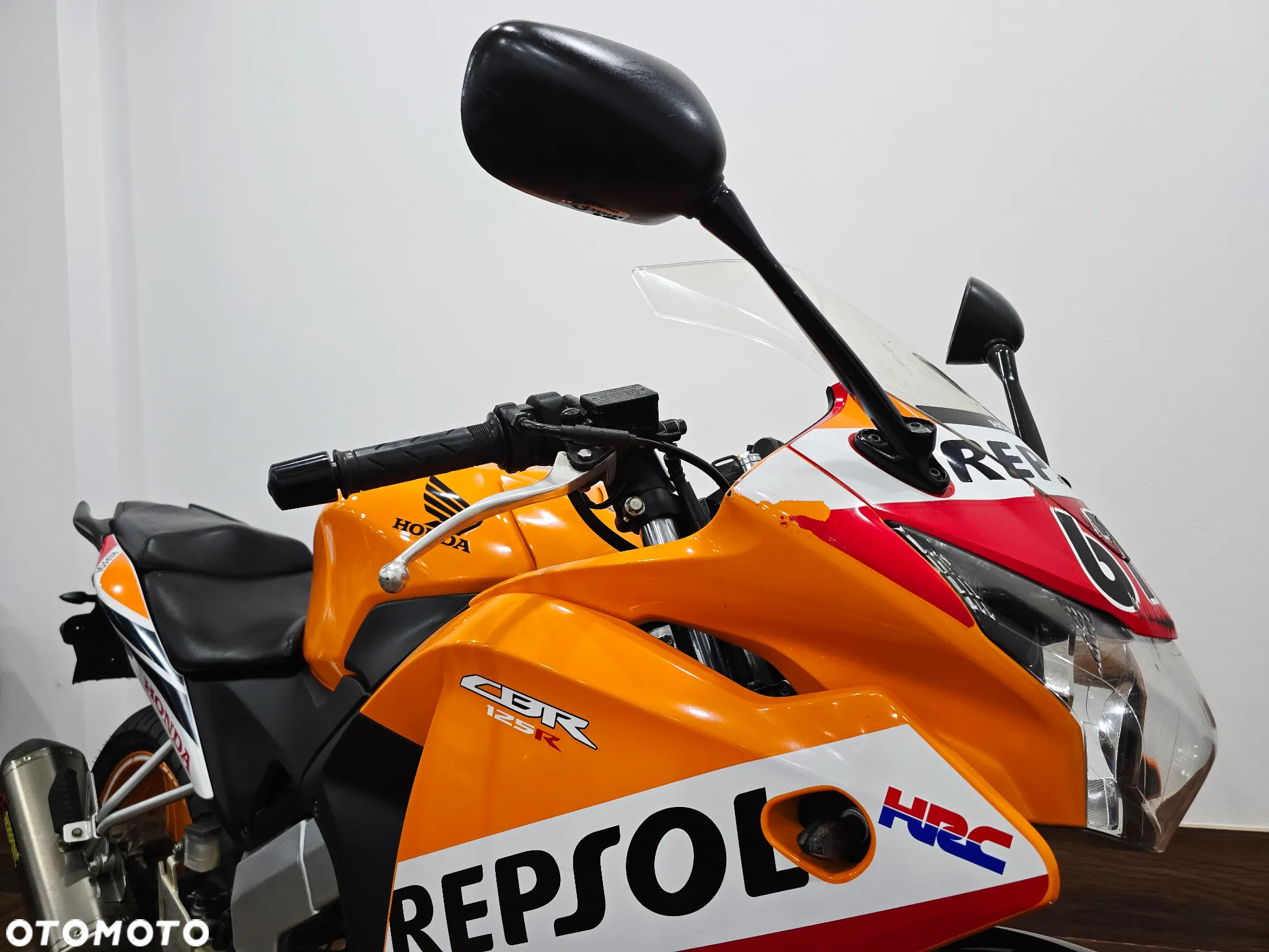 Honda CBR - 35