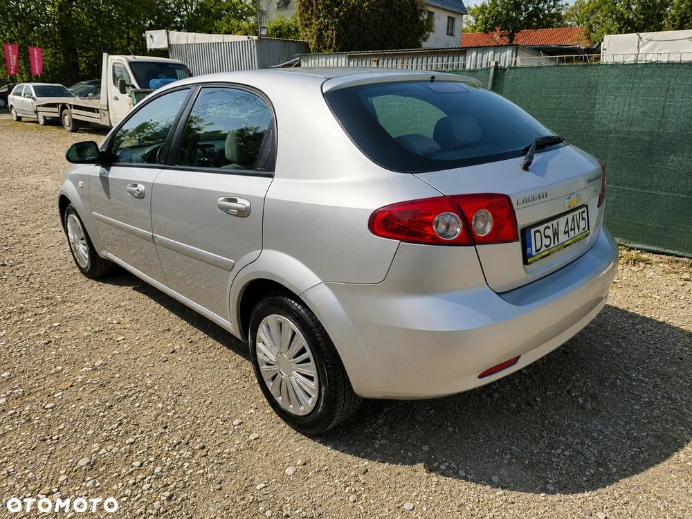 Chevrolet Lacetti - 3