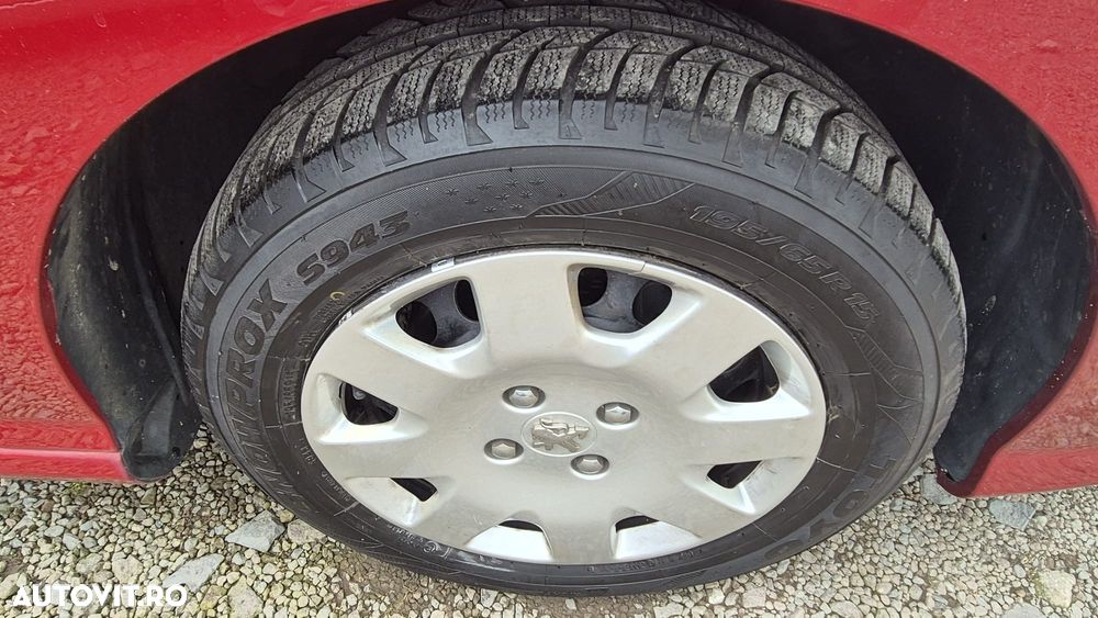 Peugeot 308 HDi FAP 110 Family - 23