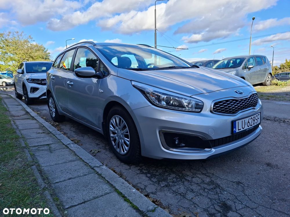 Kia Ceed Cee'd 1.6 CRDi M - 4