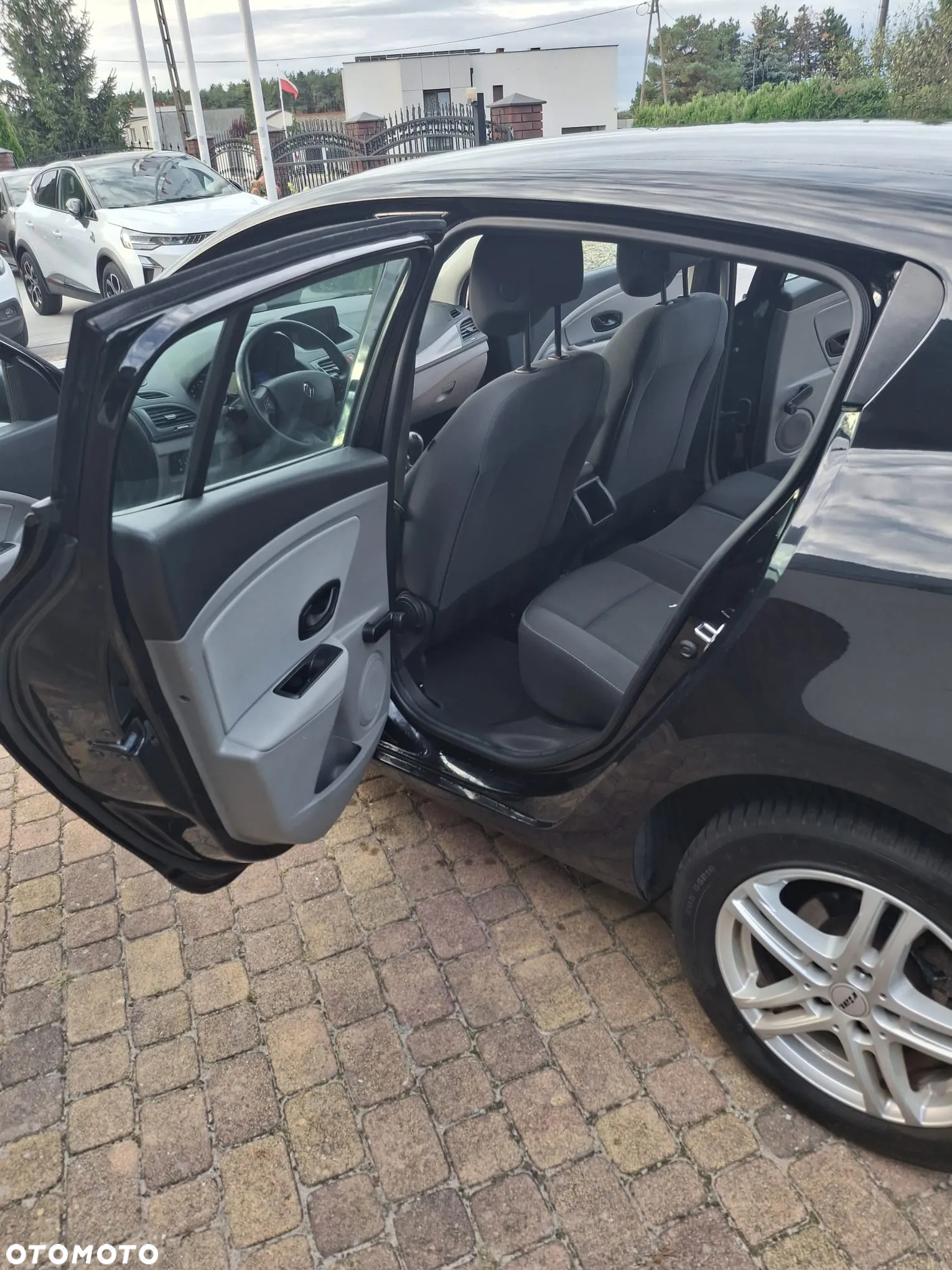 Renault Megane 1.6 16V Authentique - 11