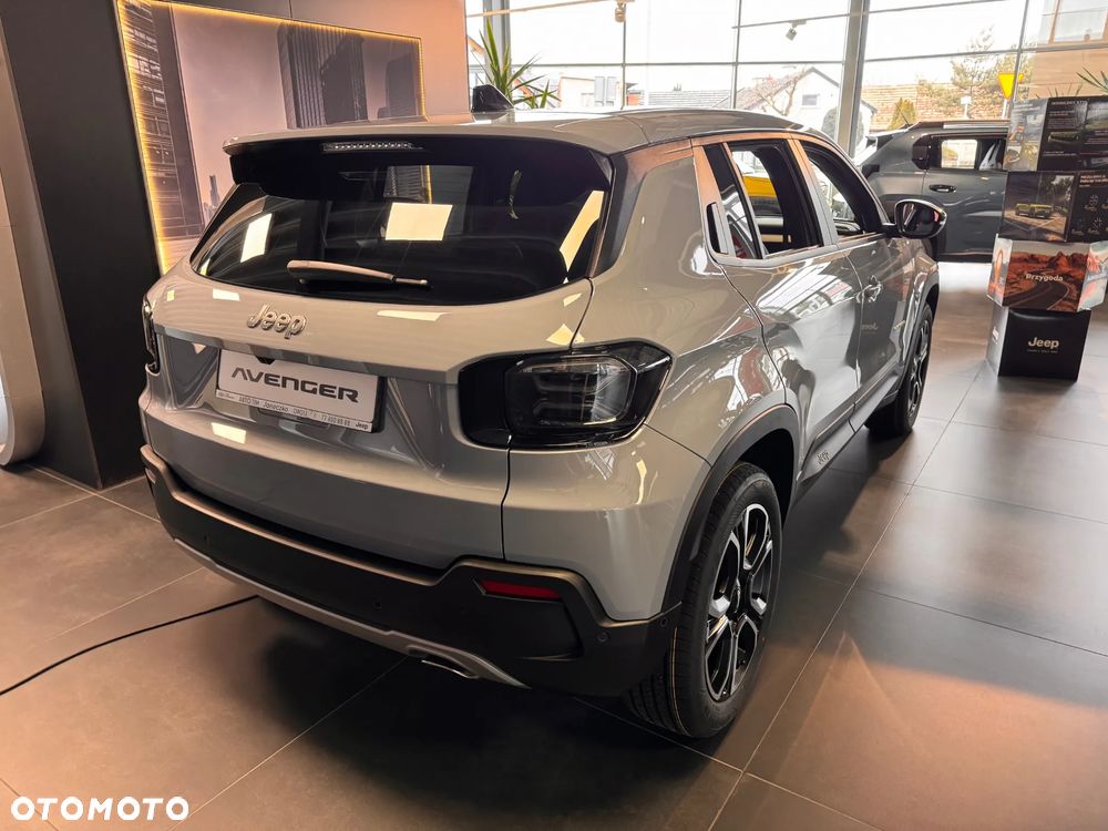 Jeep Avenger - 3