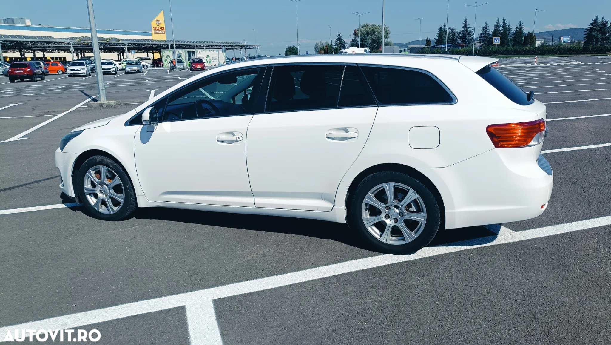 Toyota Avensis - 3