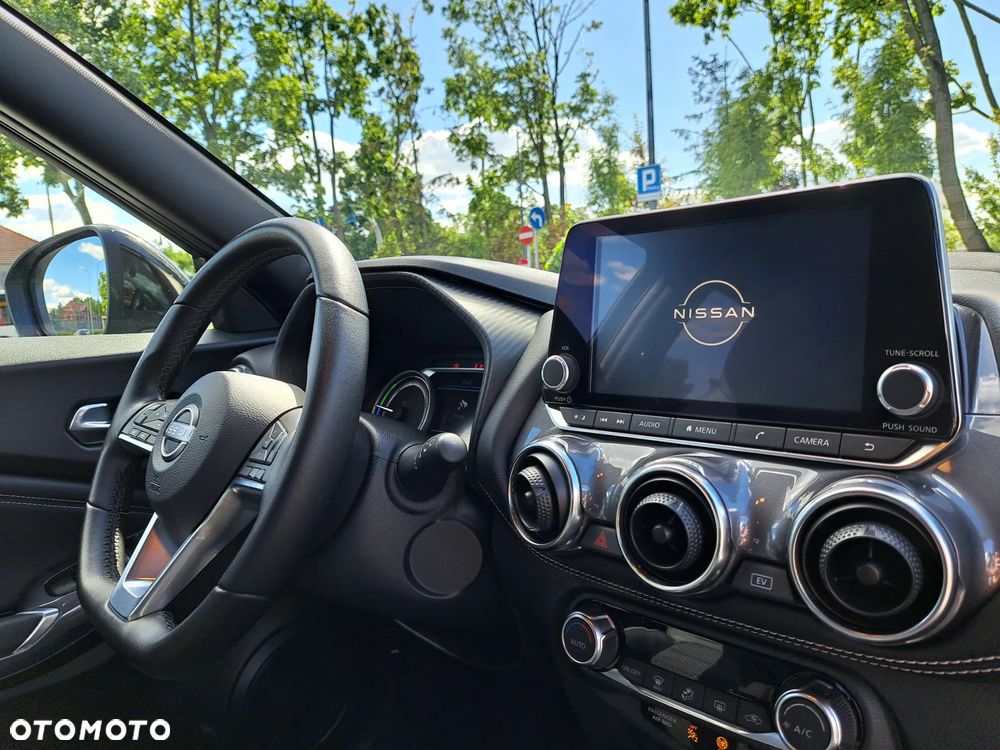 Nissan Juke 1.6 Hybrid Premiere Edition AMT - 16