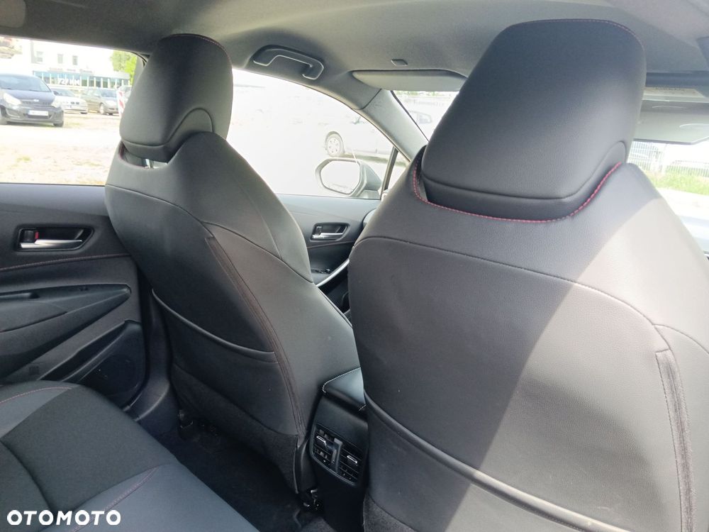 Toyota Corolla 1.8 Hybrid GR Sport Dynamic - 10