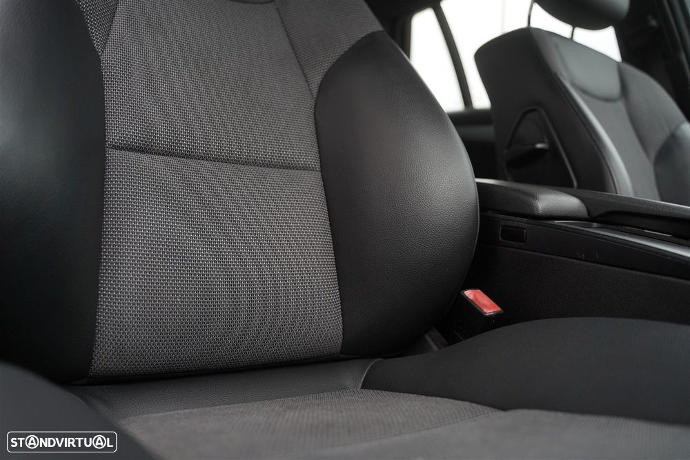 Mercedes-Benz C 220 - 30