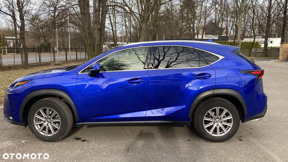 Lexus NX - 1