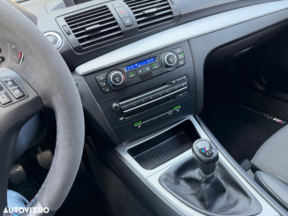 BMW Seria 1 116i - 14