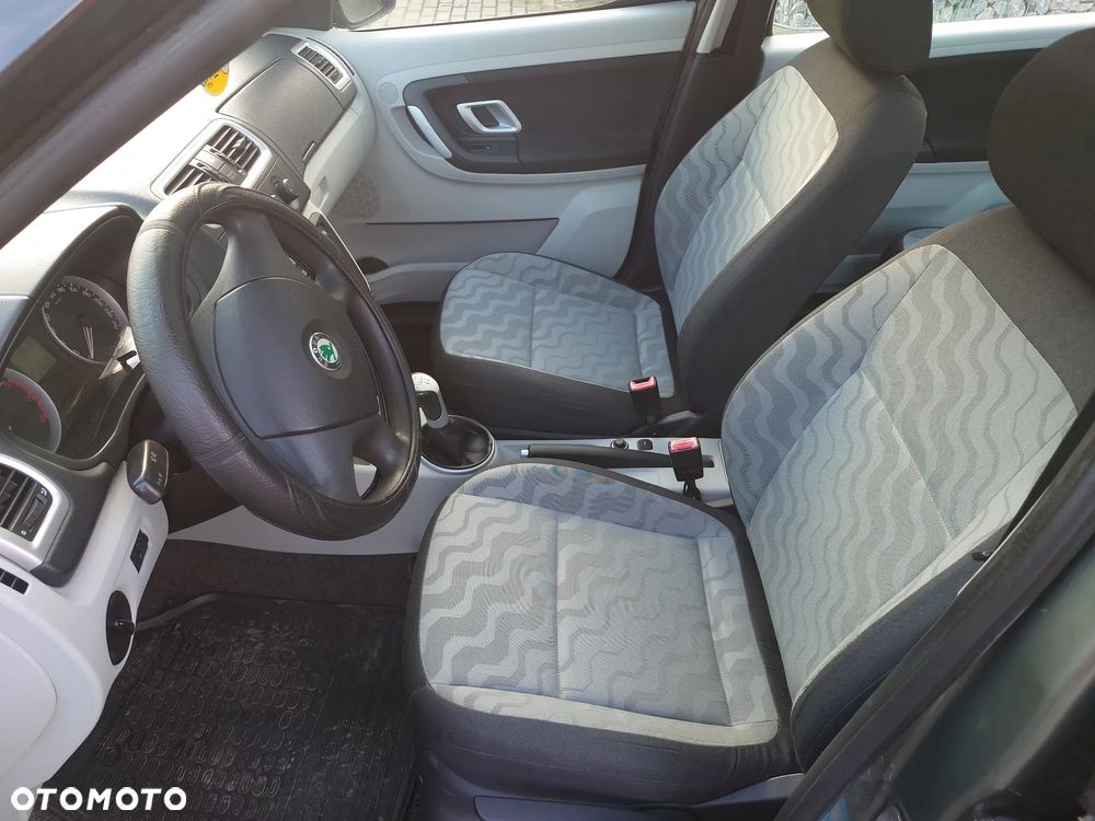 Skoda Roomster 1.6 16V - 9