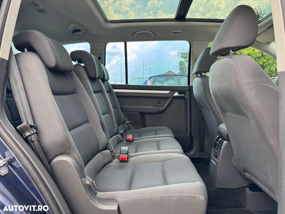 Volkswagen Touran 1.6 TDI DPF Comfortline - 13