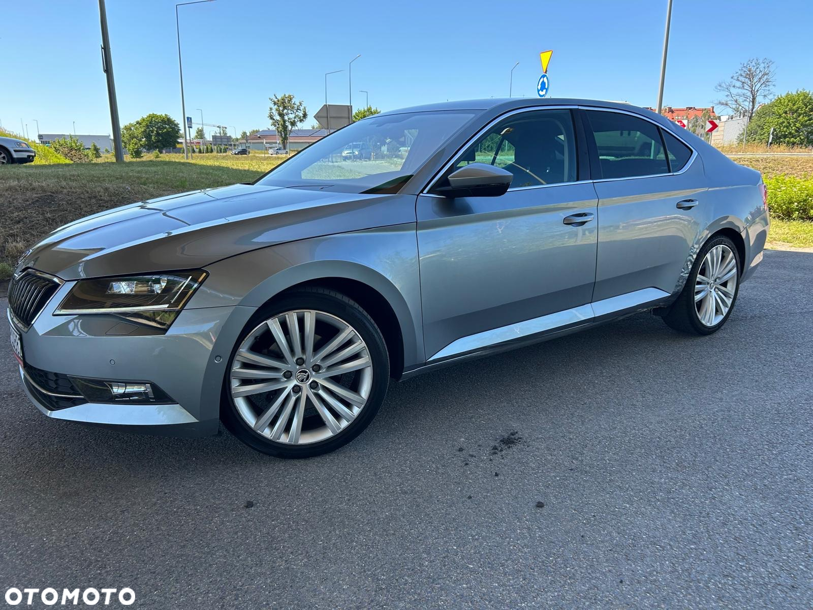 Skoda Superb 1.8 TSI DSG Ambition - 15
