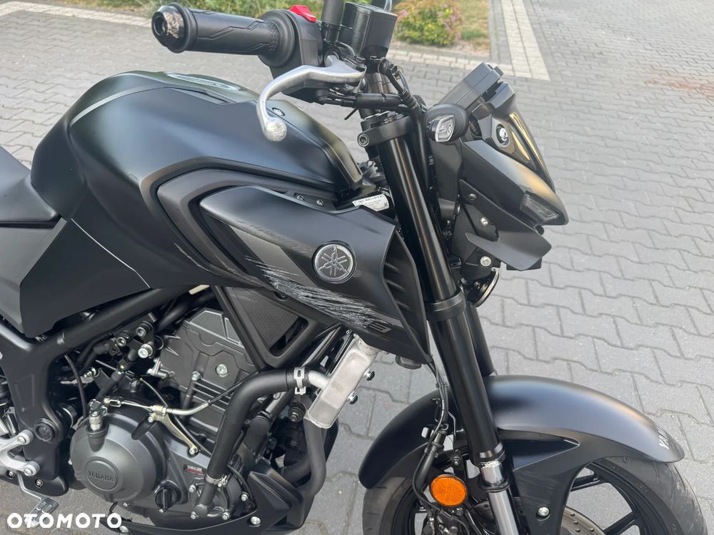 Yamaha MT - 21