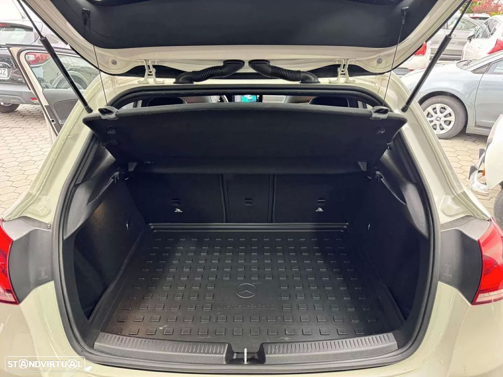 Mercedes-Benz A 180 d AMG Line Aut. - 18