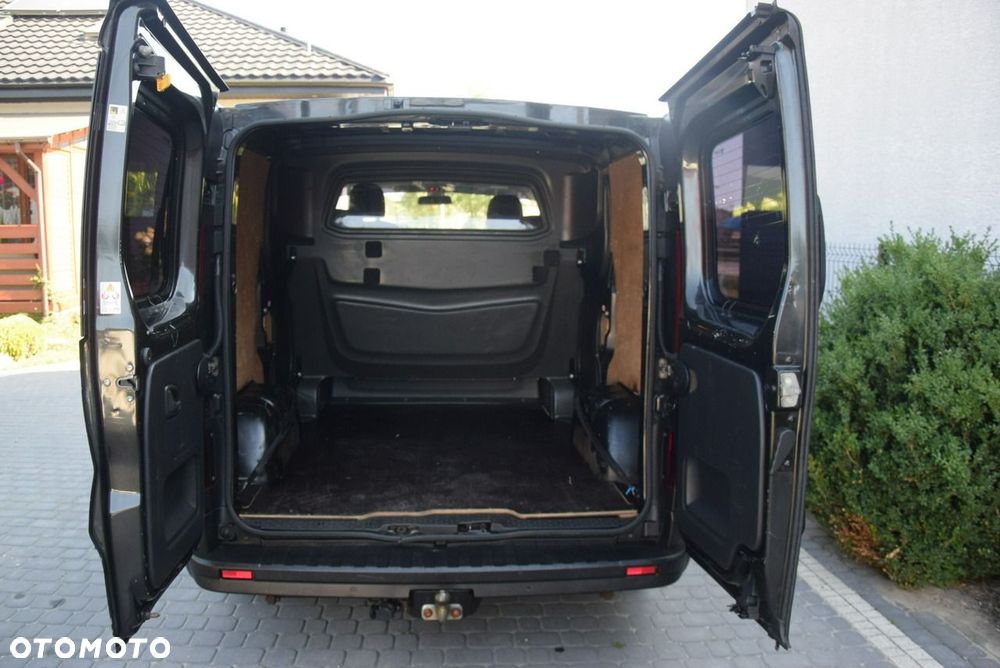 Opel Vivaro - 20