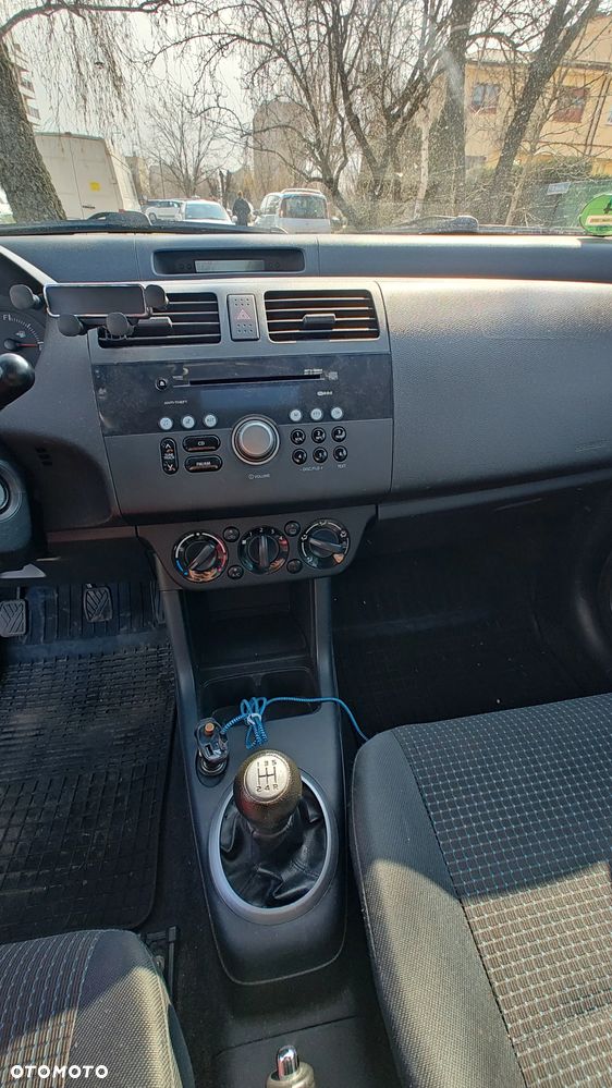 Suzuki Swift 1.3 GLX / Comfort - 13