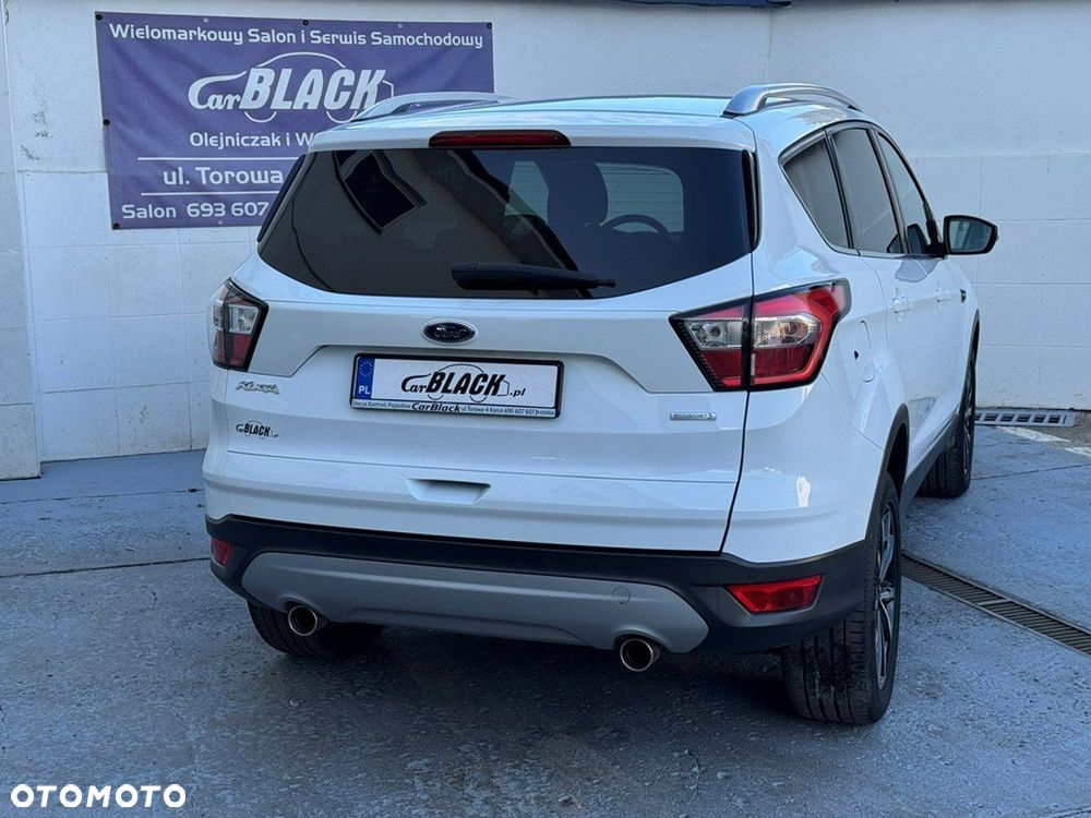 Ford Kuga - 8
