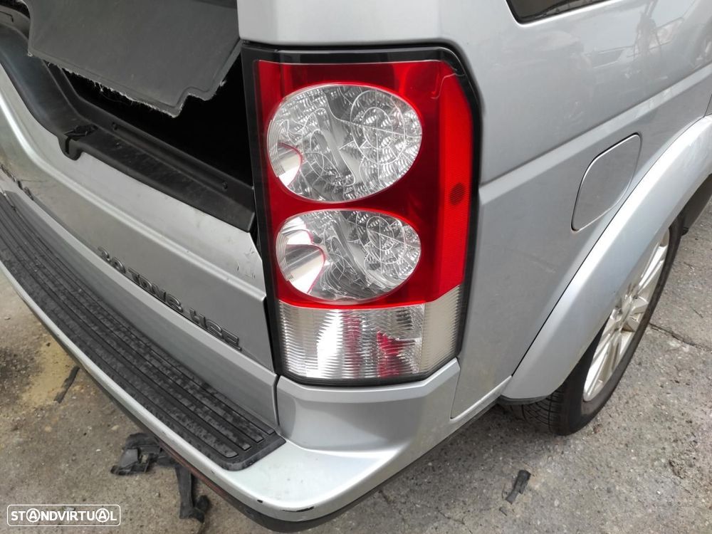 FAROLIM TRASEIRO DIREITO LAND ROVER DISCOVERY 4 - 1