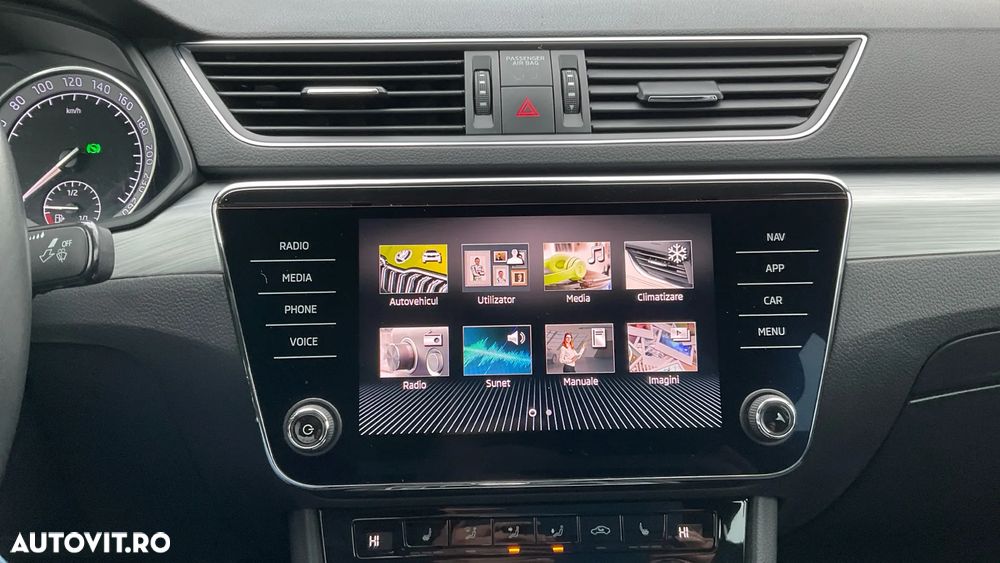 Skoda Superb 2.0 TDI DSG Ambition - 20