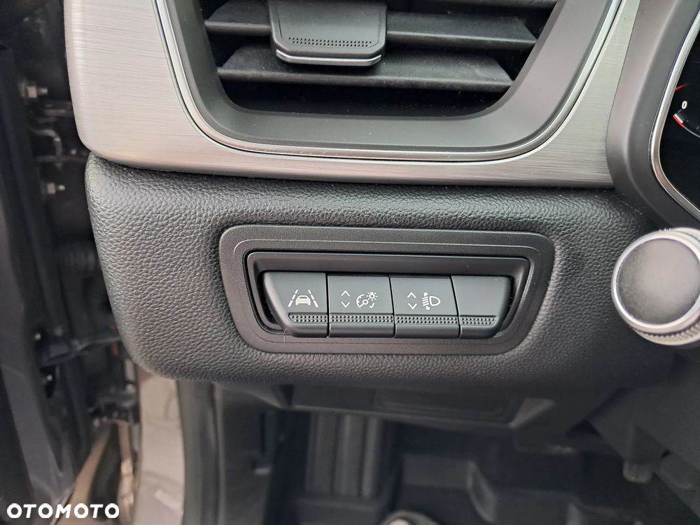 Renault Captur 1.3 TCe Intens EDC - 24