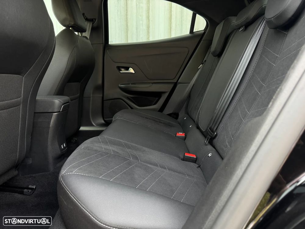 Opel Mokka 1.2 Hybrid Edition eDCT - 36