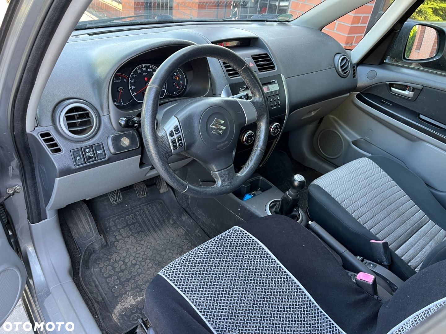 Suzuki SX4 1.6 GLX / Comfort - 8