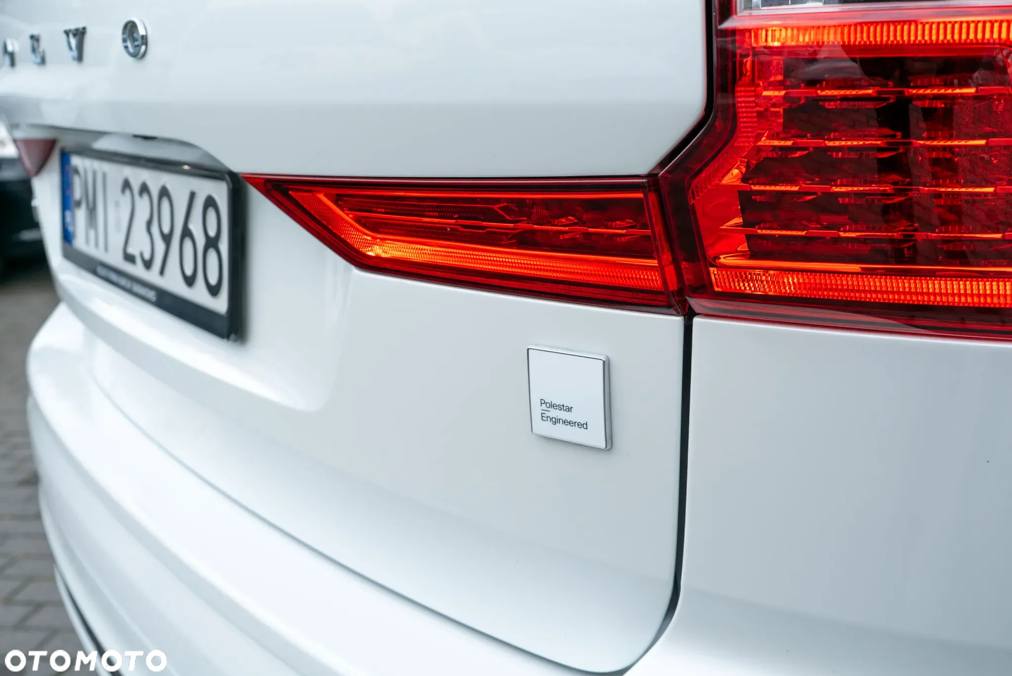 Volvo XC 60 T8 AWD Plug-In Hybrid Polestar Engineered - 10