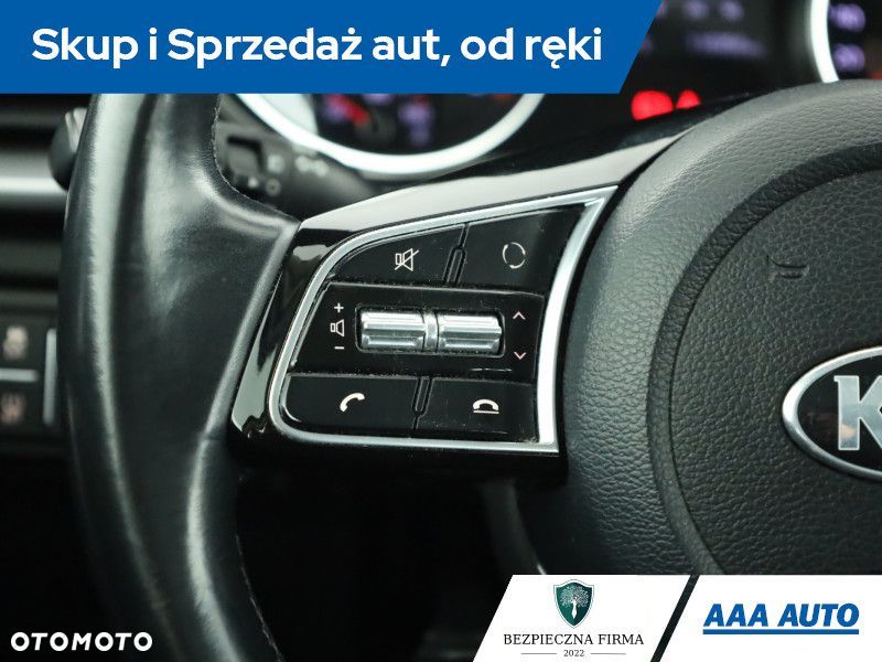 Kia Ceed - 14