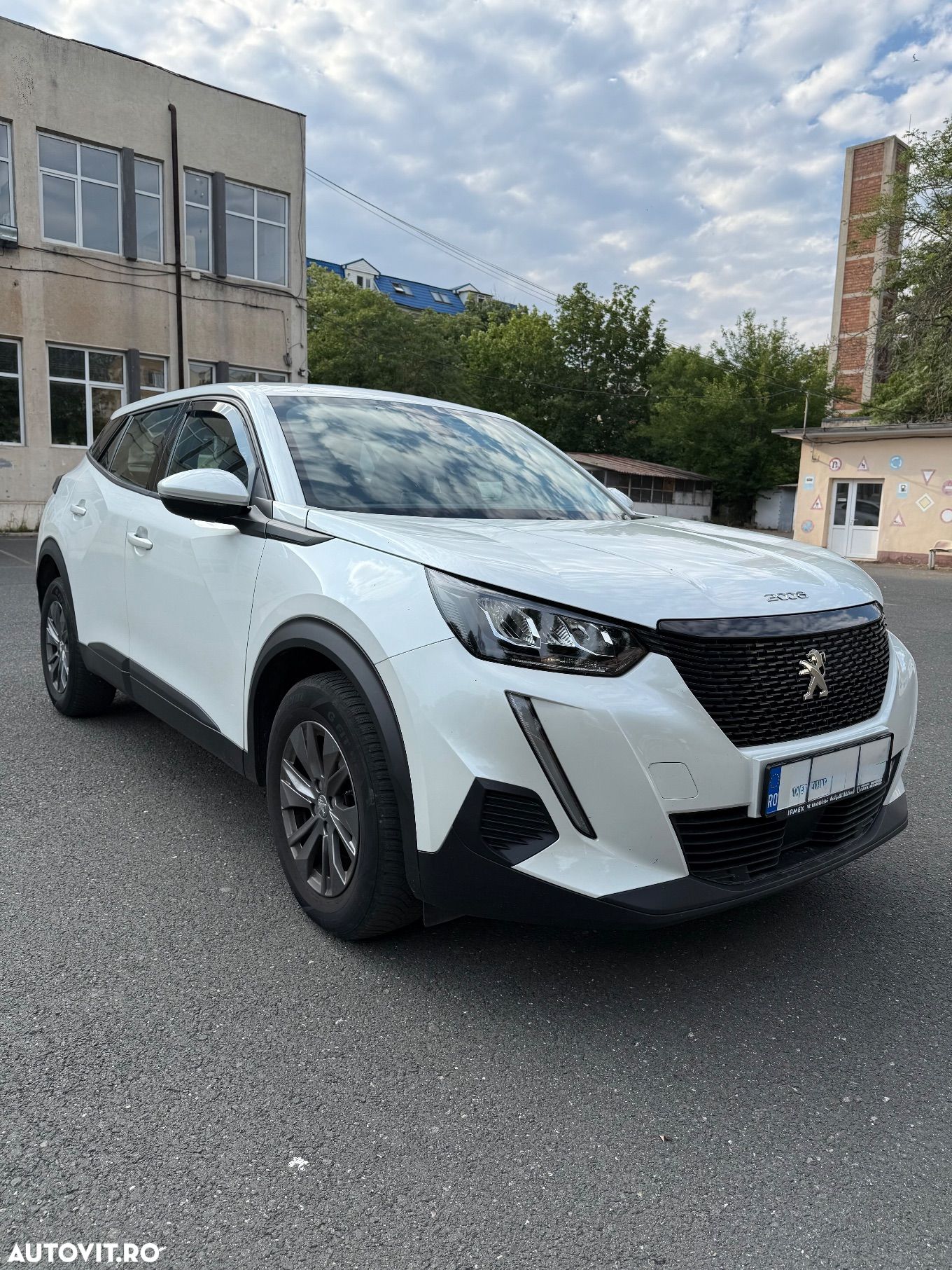 Peugeot 2008 1.2 L PureTech STT Active - 1