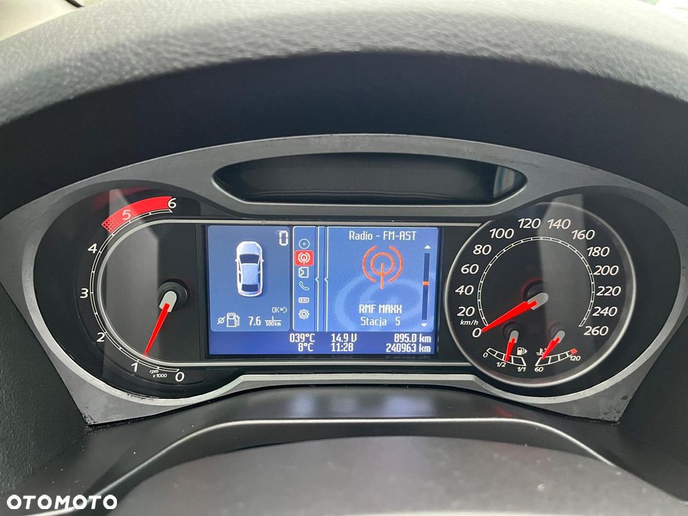 Ford S-Max 2.0 TDCi Titanium - 8