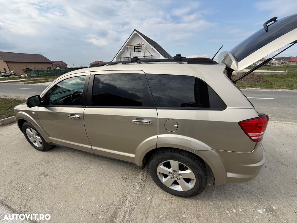 Dodge Journey 2.0L CRD SXT DSG Aut - 4