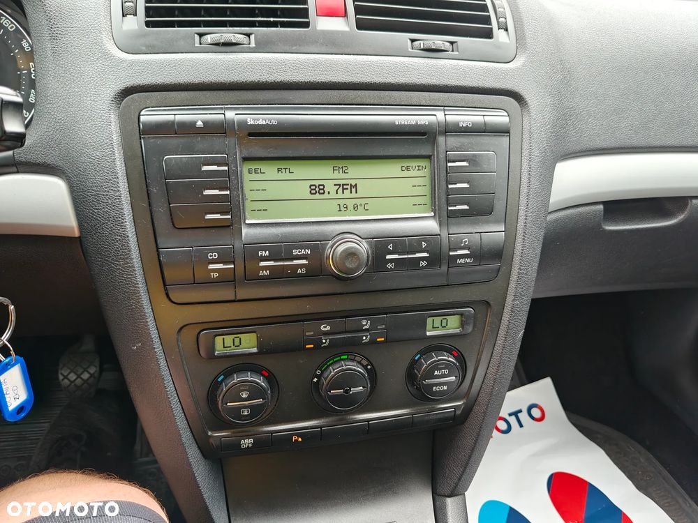 Skoda Octavia 1.9 TDI DPF Ambiente - 23