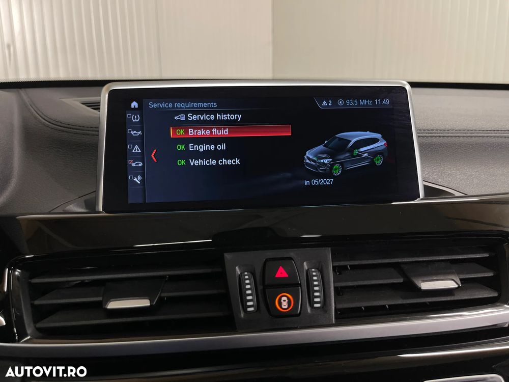 BMW X1 xDrive20i AT - 21