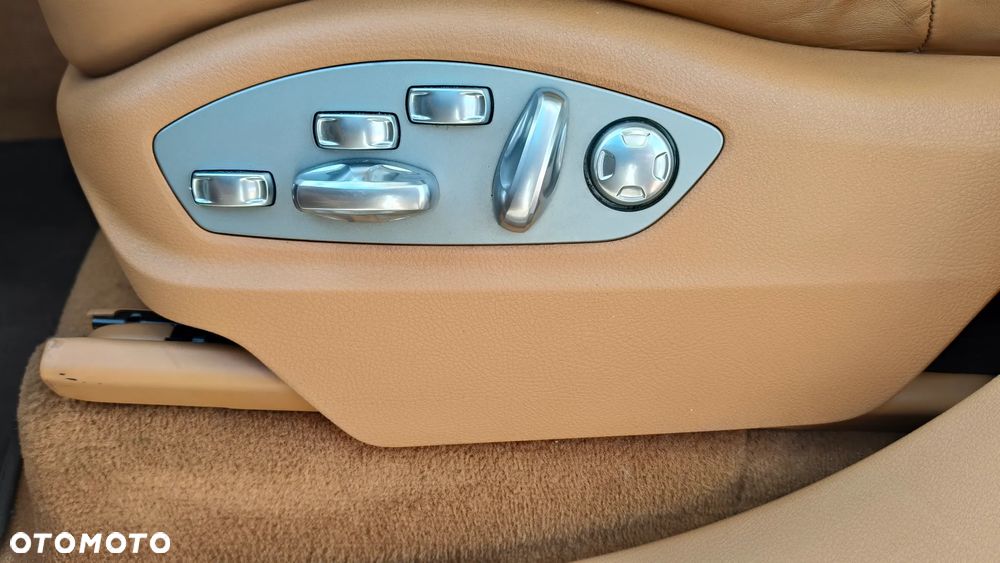 Porsche Cayenne Diesel Platinum Edition - 25