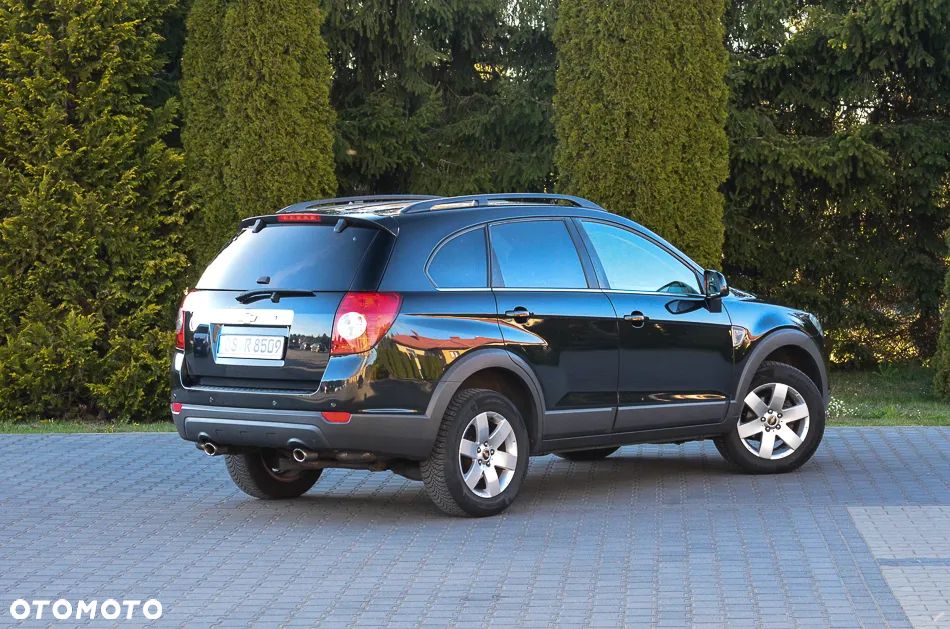 Chevrolet Captiva 2.4 2WD 7 Sitzer LS Family Edition - 13